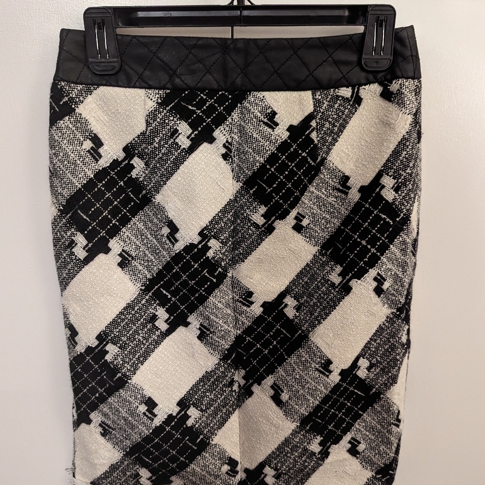 Black and White wool pencil skirt with leather waistband